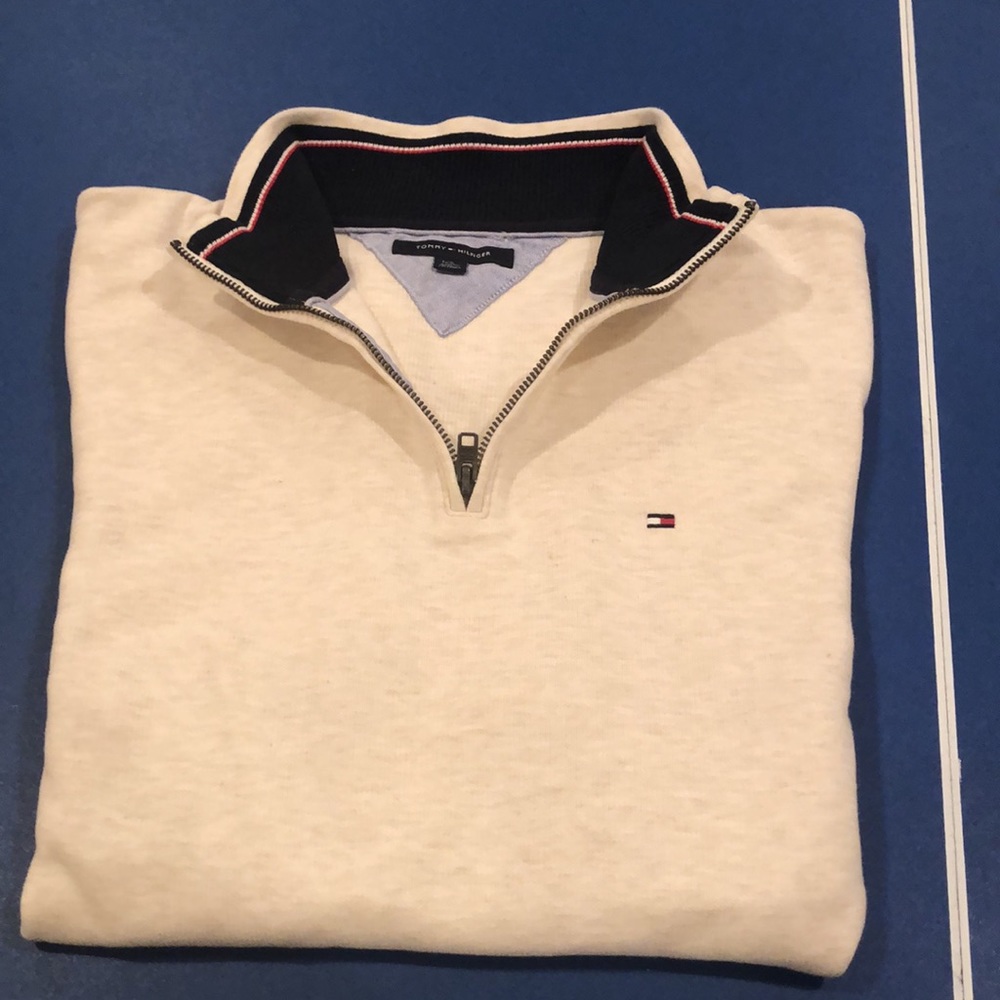 Tommy Hilfiger Mens long sleeve quarter zips; ($14 for both ) - Picture 3 of 4
